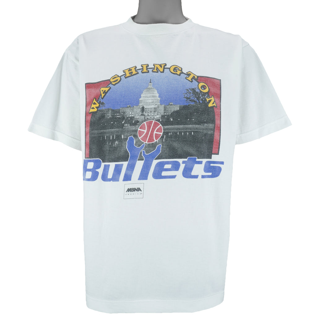1990s Vintage NBA Washington Bullets Big Spell-Out & Logo T-Shirt by Team Champ. White in color, fits X-large size and is in excellent condition.
