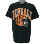 NFL (Logo 7) - Cincinnati Bengals Helmet T-Shirt 1990s X-Large vintage Retro football