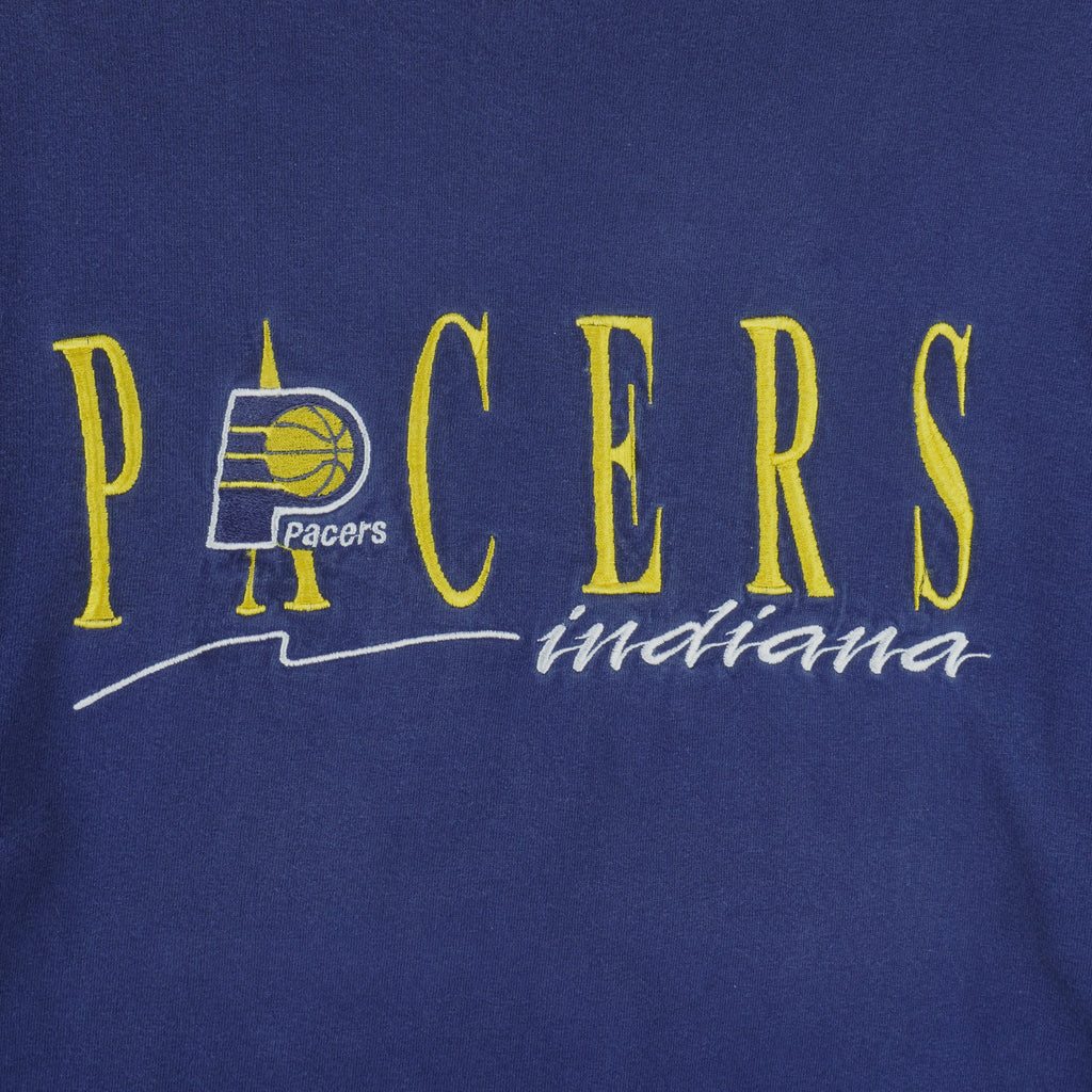 NBA (Logo 7) - Indiana Pacer Embroidered T-Shirt 1990s X-Large Vintage Retro Basketball
