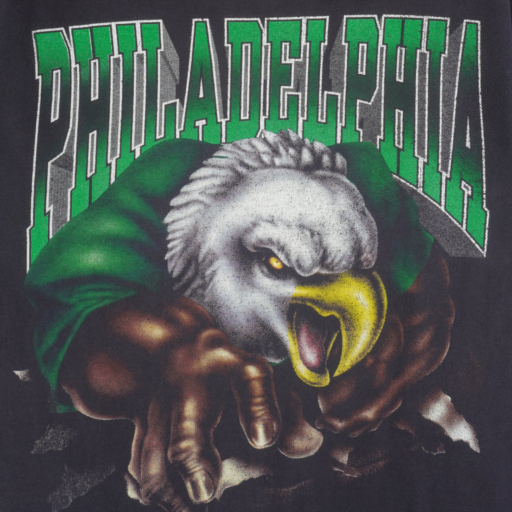 NFL (Nutmeg) - Philadelphia Eagles Breakout T-Shirt 1994 Medium Vintage Retro Football