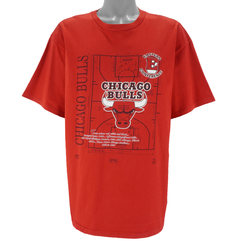 NBA (Nutmeg) - Chicago Bulls Basketball Court T-Shirt 1990s X-Large