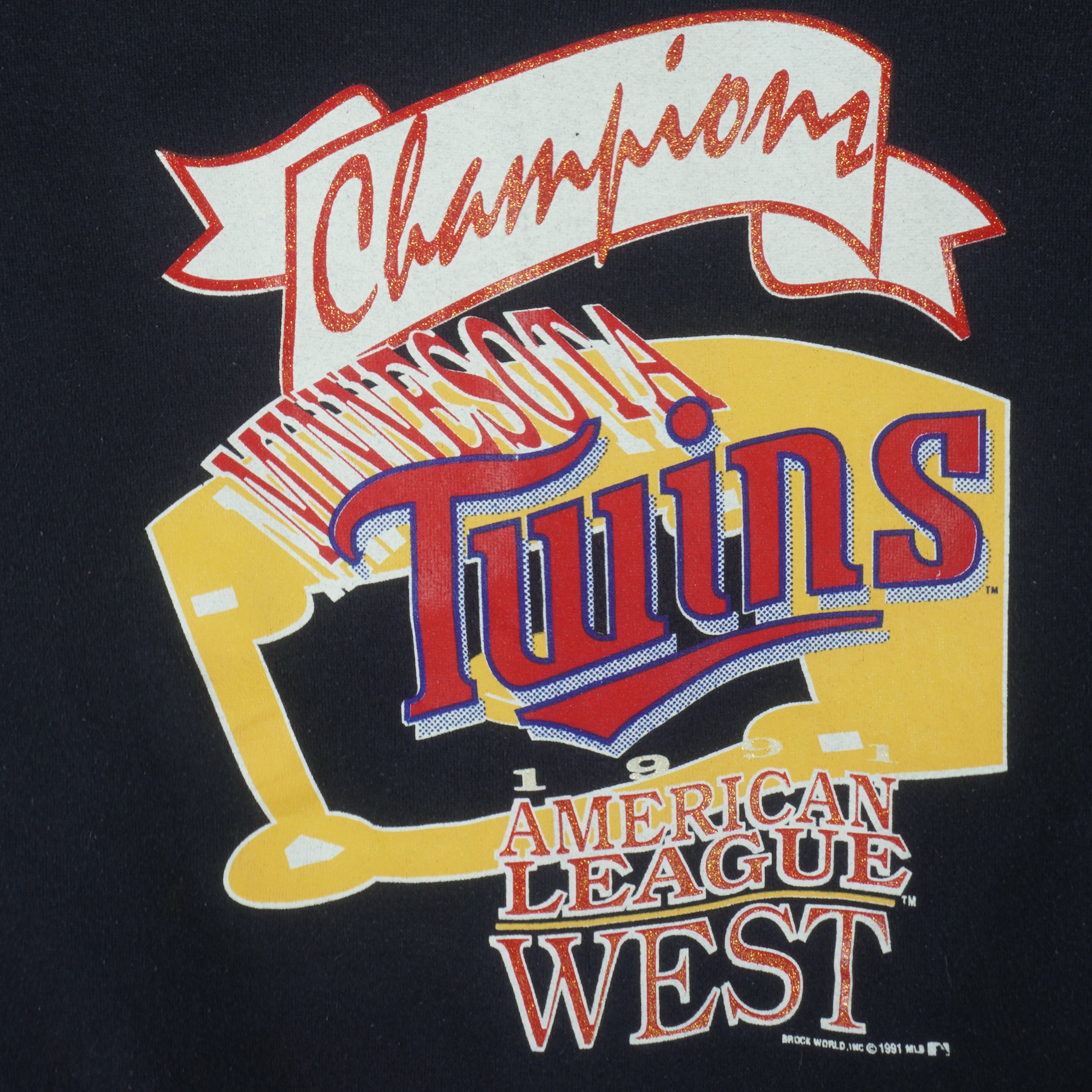 MLB (Velva Sheen) - Minnesota Twins World Champions Sweatshirt 1991 Large