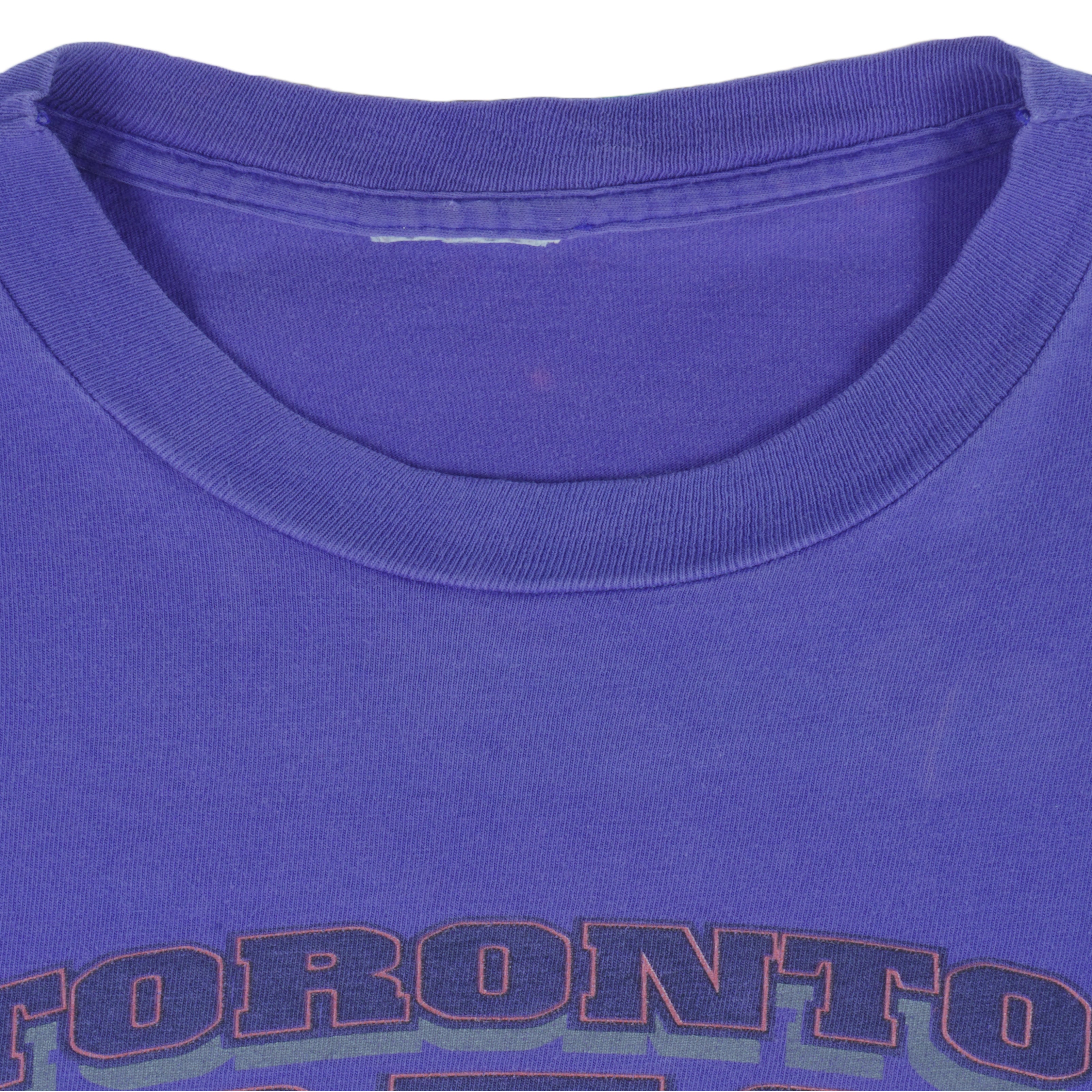 NBA (Nutmeg) - Toronto Raptors Big Logo T-Shirt 1994 Large Vintage Retro Basketball