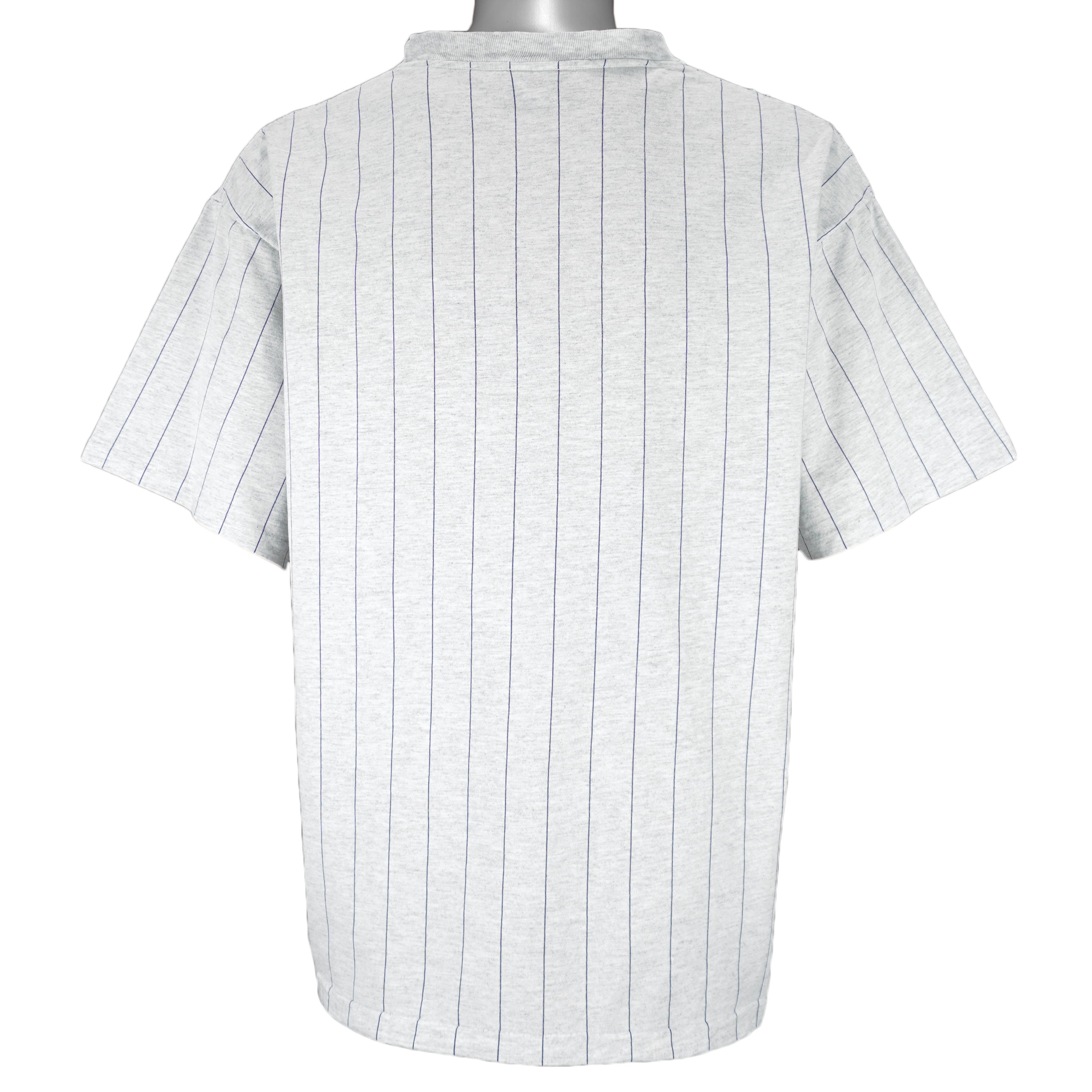 MLB (Nutmeg) - Atlanta Braves Single Stitch T-Shirt 1992 X-Large Vintage Retro Baseball