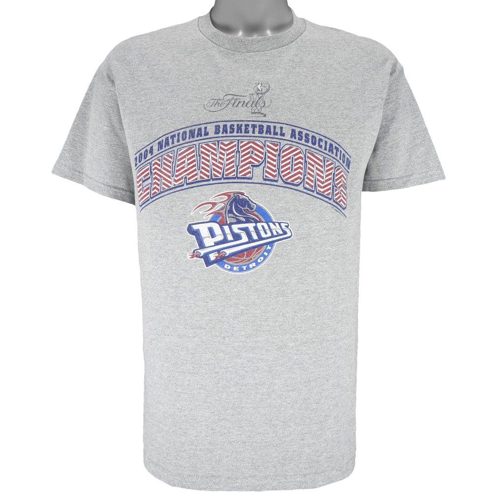 NBA (Tennessee River) - Detroit Pistons Champions T-Shirt 2004 Large Vintage Retro Basketball