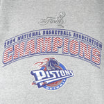 NBA (Tennessee River) - Detroit Pistons Champions T-Shirt 2004 Large Vintage Retro Basketball