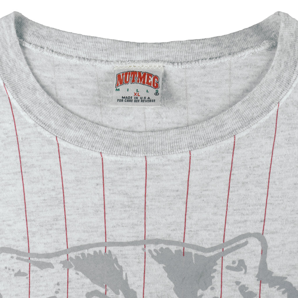 NCAA (Nutmeg) - Wisconsin University Badgers Single Stitch T-Shirt 1990s X-Large Vintage Retro College