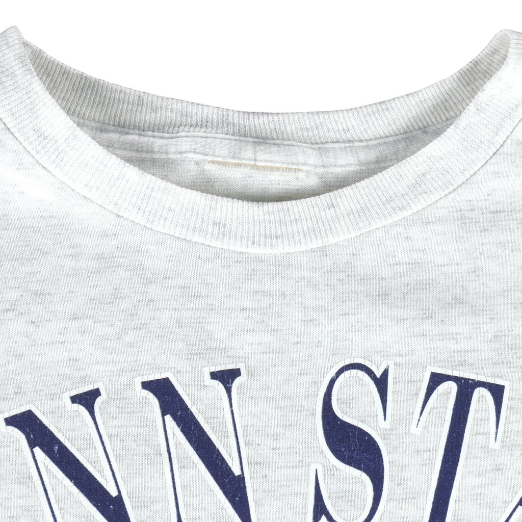 NCAA - Nittany Lions Schematic National Champions T-Shirt 1990s X-Large Vintage Retro College