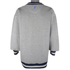 NCAA (Pro Player) - North Carolina Tar Heels Embroidered Crew Neck Sweatshirt 1990s Large Vintage Retro College