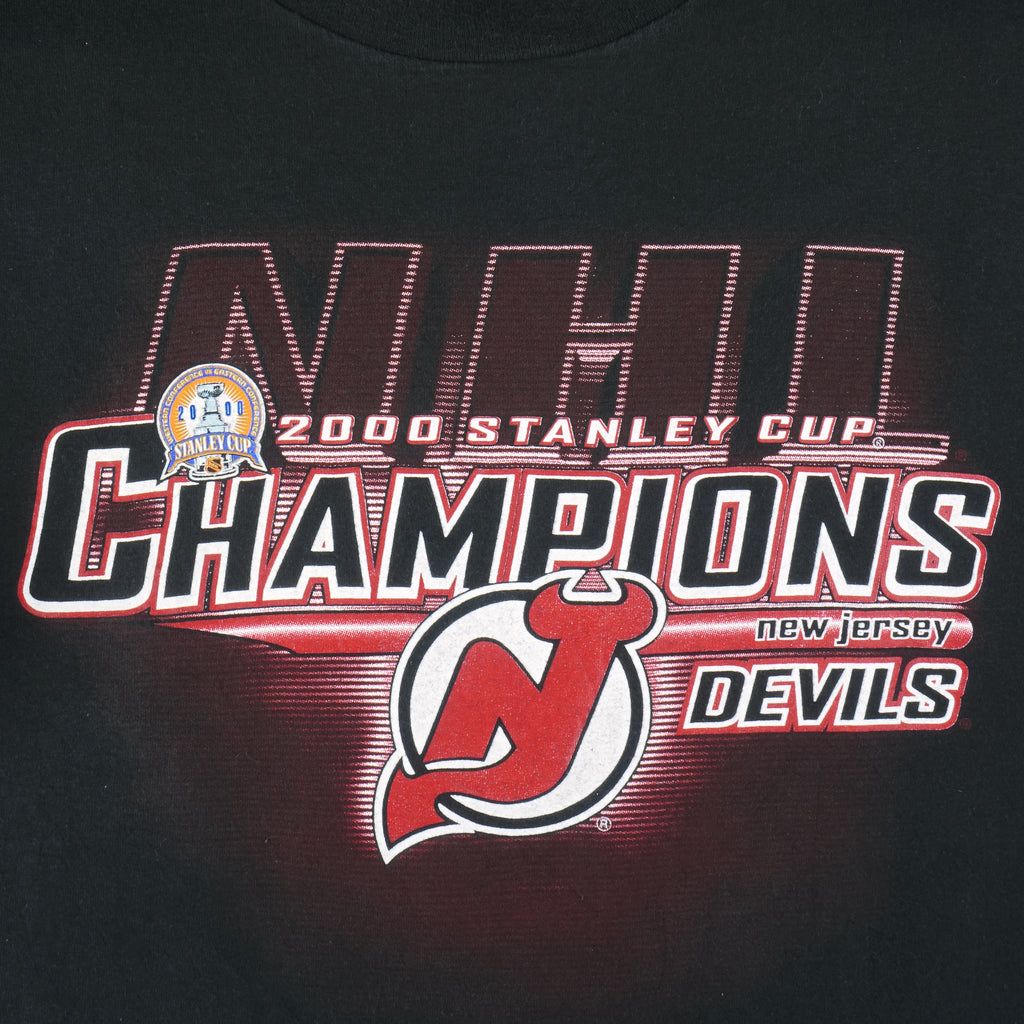 NHL (CSA) - New Jersey Devils Stanley Cup Champions T-Shirt 2000 Large Vintage Retro Hockey