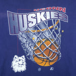 Starter - NCAA Uconn Huskies Single Stitch T-Shirt 1990s X-Large Vintage Retro Basketball