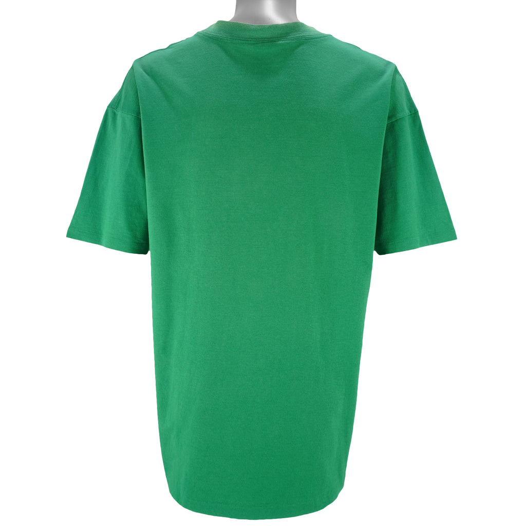 NBA (Nutmeg CCM) - Boston Celtics Locker Room T-Shirt 1990s X-Large Vintage Retro Basketball