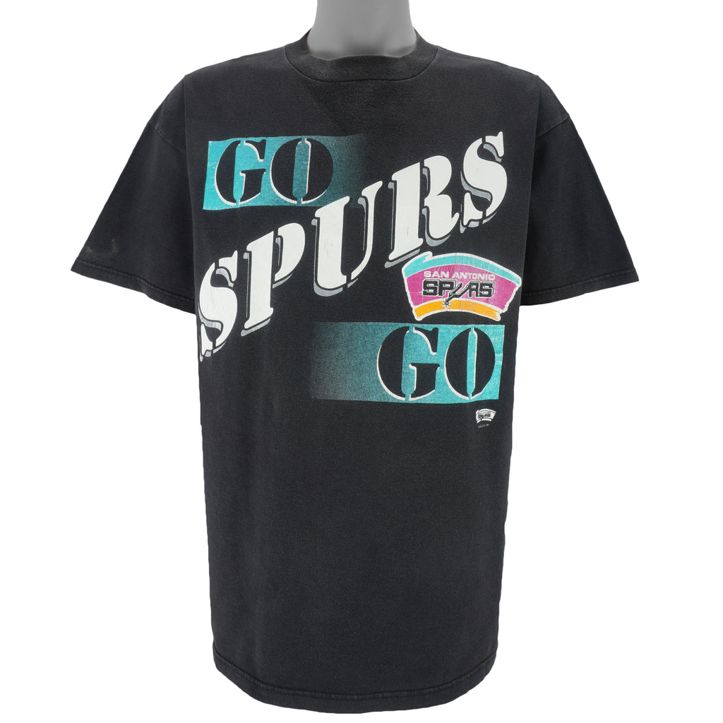 NBA (Tultex) - San Antonio Spurs Go Spurs Go T-Shirt 1990s X-Large Vintage Retro Basketball