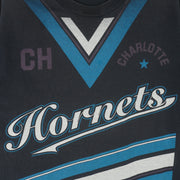 NBA (Nutmeg) - Charlotte Hornets T-Shirt 1990s Medium Vintage Retro Basketball