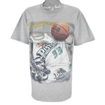 NBA (Nutmeg) - Detroit Pistons Locker Room T-Shirt 1990s Large