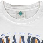 NCAA (Tour Champ) - Kentucky Wildcats National Champs Basketball T-Shirt 1996 X-Large Vintage Retro College