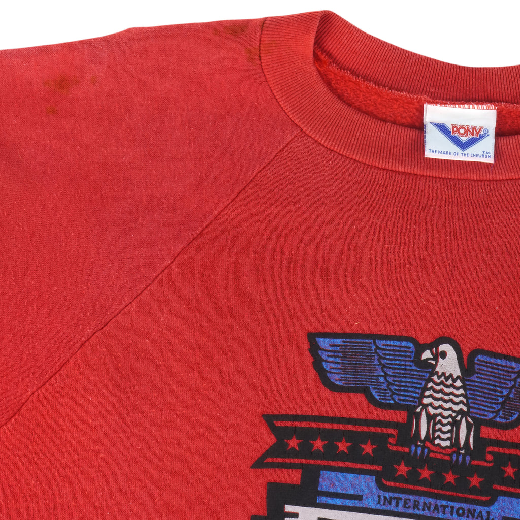 Vintage (Chevron) - Pony Performance Sports Crew Neck Sweatshirt 1990s Medium Vintage Retro