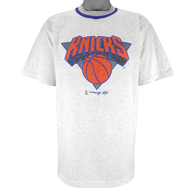 NBA (Swingster) - New York Knicks Single Stitch T-Shirt 1990s Large