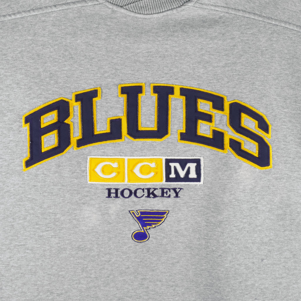 NHL (CCM) - St. Louis Blues Embroidered Center Ice Sweatshirt 2000s Large Vintage Retro Hockey