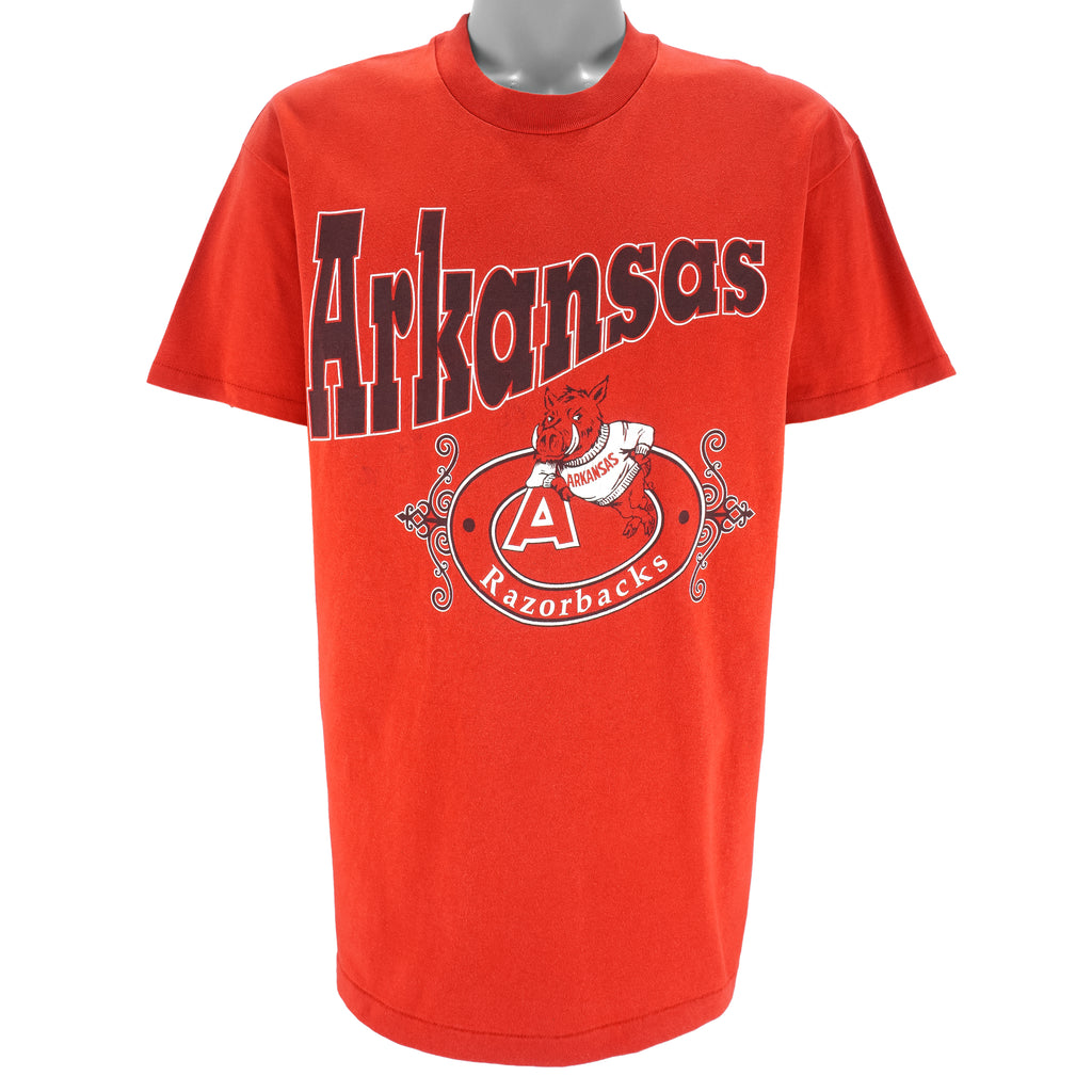 NCAA (Hanes) - Arkansas Razorbacks T-Shirt 1990s X-Large vintage Retro Football College