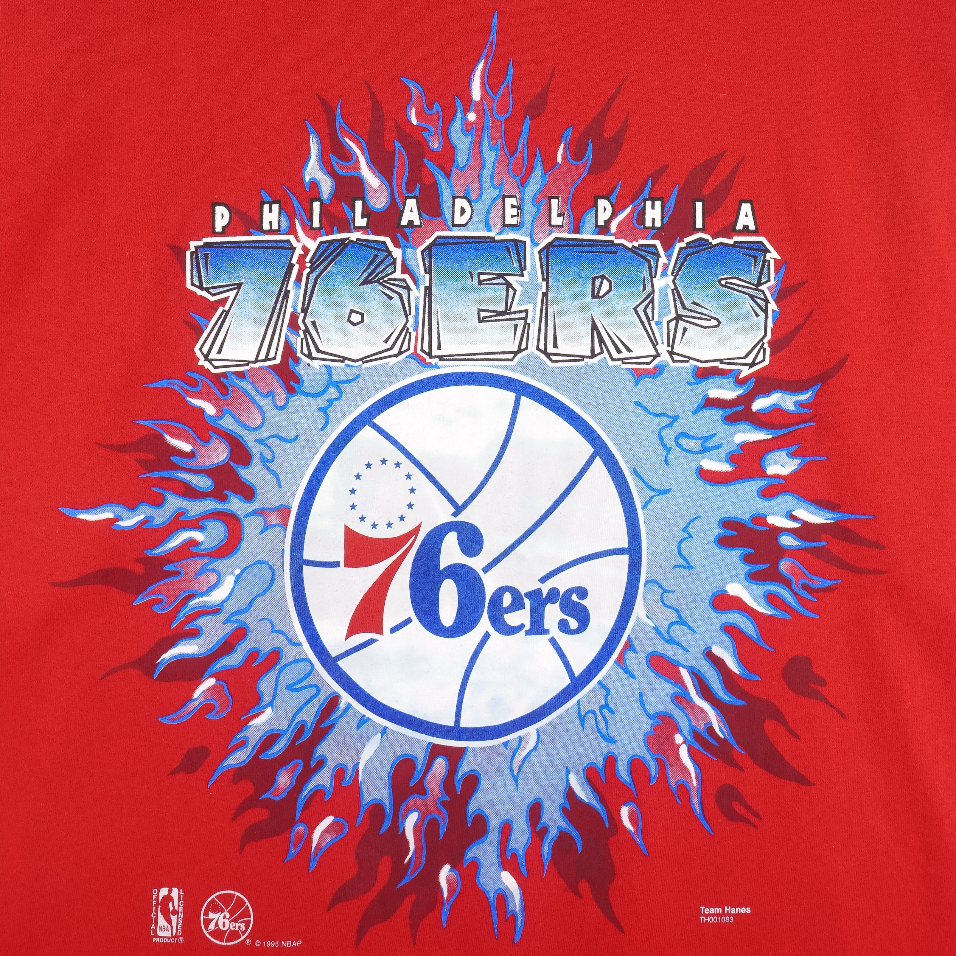 NBA (Hanes) - Philadelphia 76ers Single Stitch T-Shirt 1995 X-Large Vintage Retro Basketball