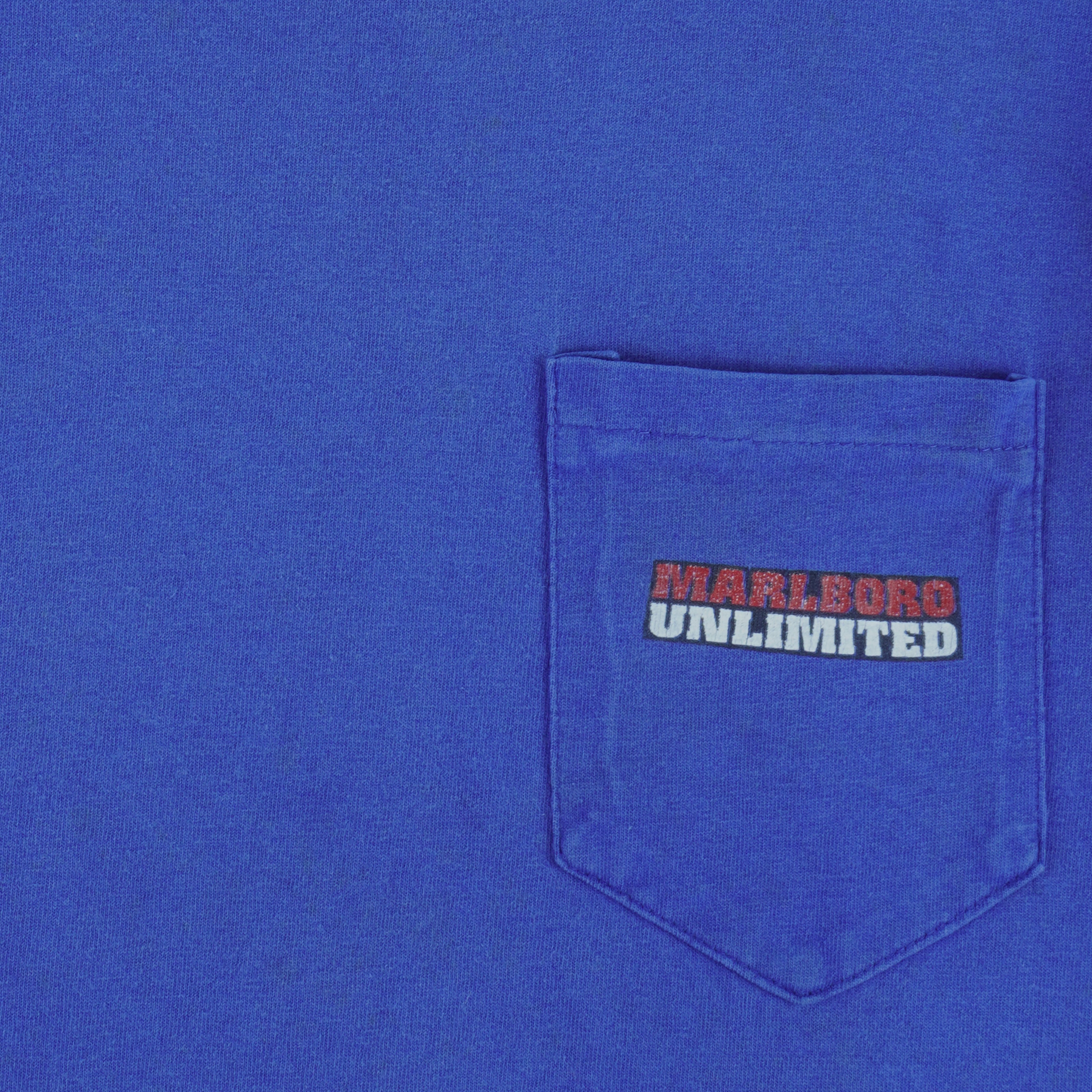 Vintage (Marlboro) - Howling Coyote Unlimited T-Shirt 1990s Large