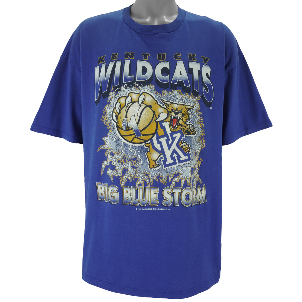 NCAA (Jerzees) - Kentucky Wildcats Big Blue Storm T-Shirt 1997 X-Large vintage retro basketball