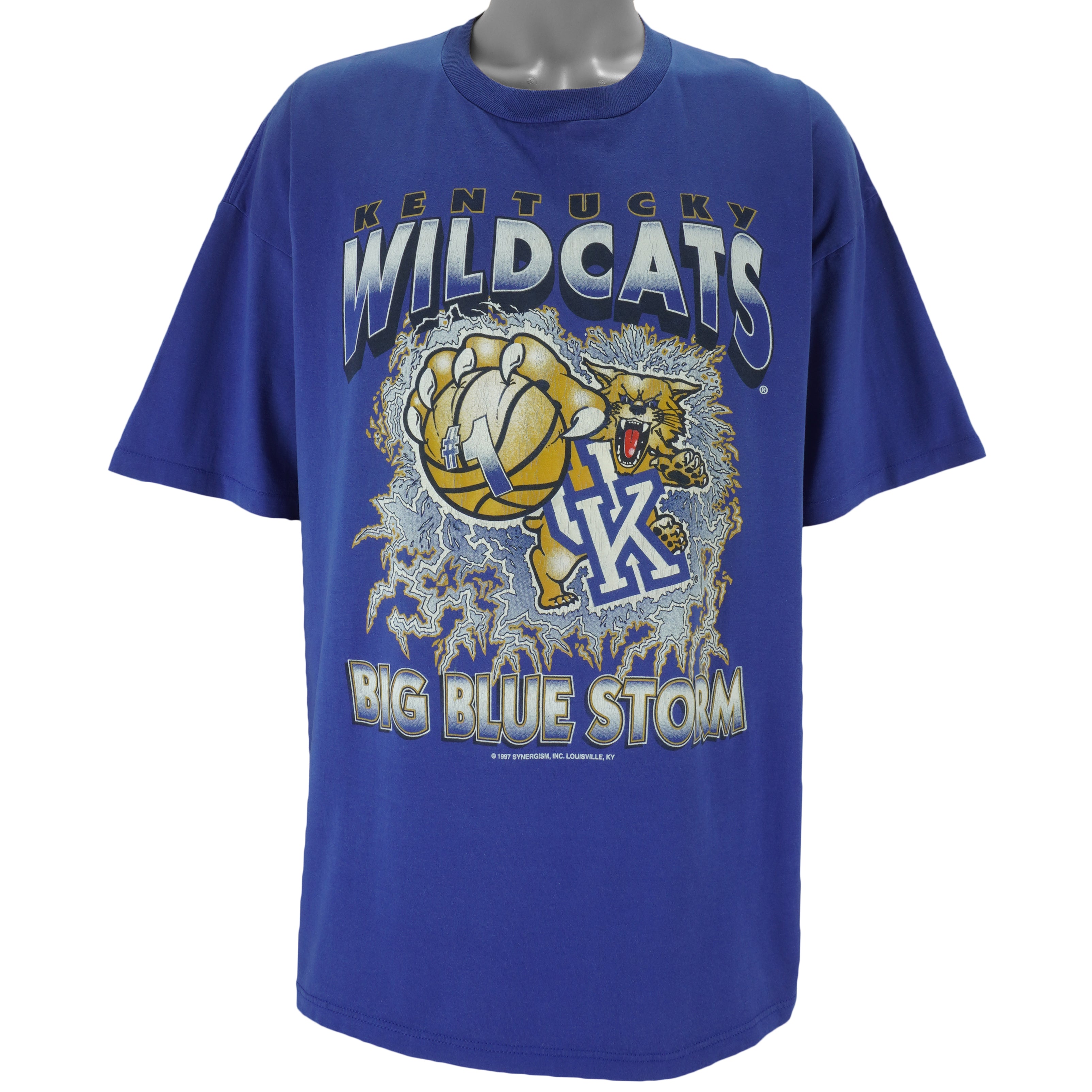 NCAA (Jerzees) - Kentucky Wildcats Big Blue Storm T-Shirt 1997 X-Large vintage retro basketball
