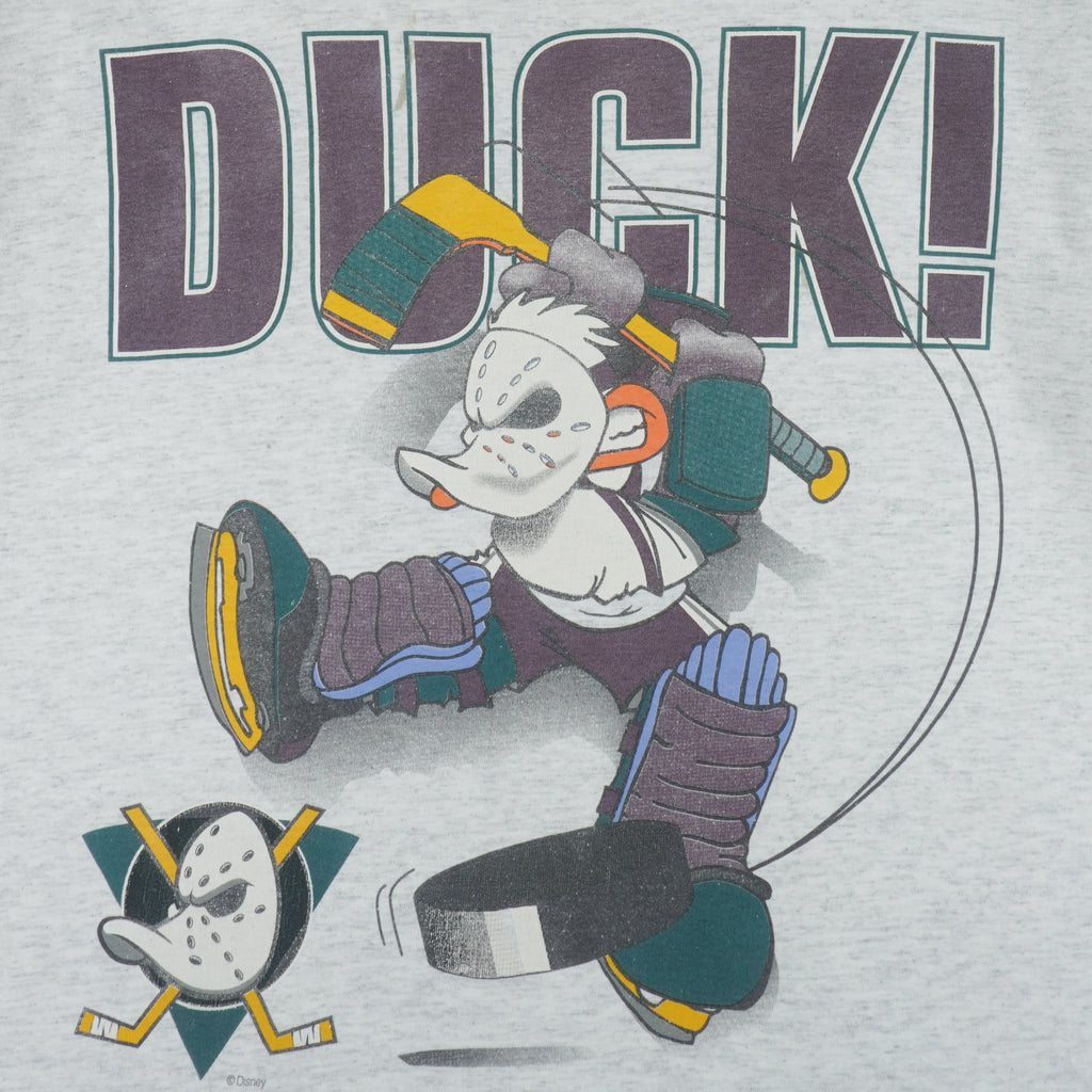 NHL (Nutmeg) - Anaheim Mighty Ducks T-Shirt 1990s X-LargeNHL (Nutmeg) - Anaheim Mighty Ducks T-Shirt 1990s X-Large vintage retro hockey