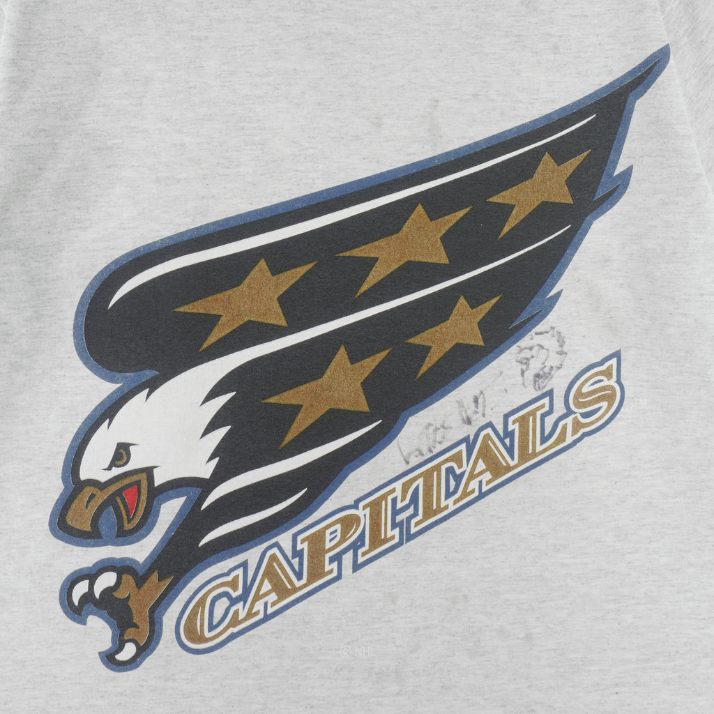Starter - Washington Capitals Autographed T-Shirt 1990s Large vintage retro hockey