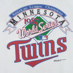 MLB (Trench) - Minnesota Twins World Champions Sweatshirt 1987 Medium