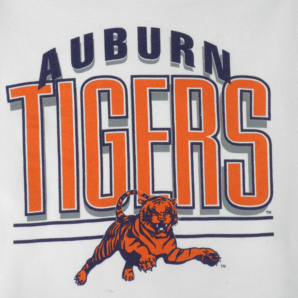 NCAA (Hanes) - Auburn Tigers Crew Neck Sweatshirt 1990s X-Large vintage retro football college
