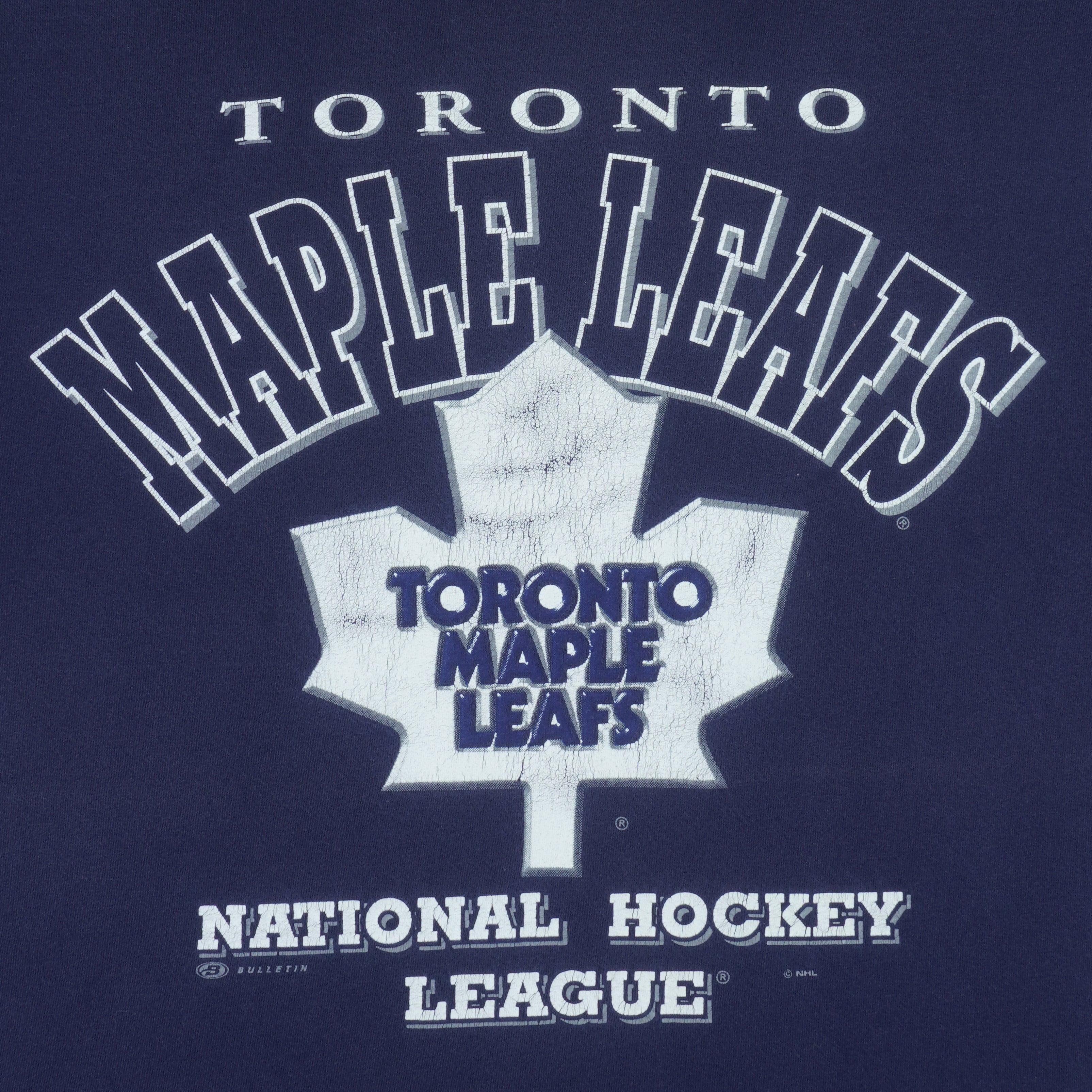 NHL (Bulletin Athletic) - Toronto Maple Leafs T-Shirt 1990s Medium vintage retro hockey