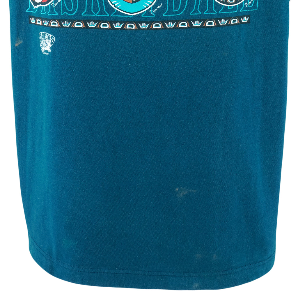 NBA (Waves) - Vancouver Grizzlies Spell-Out T-Shirt 1994 X-Large vintage retro basketball
