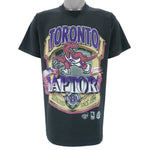 NBA (Best) - Toronto Raptors Big Spell-Out T-Shirt 1990s Large vintage retro basketball
