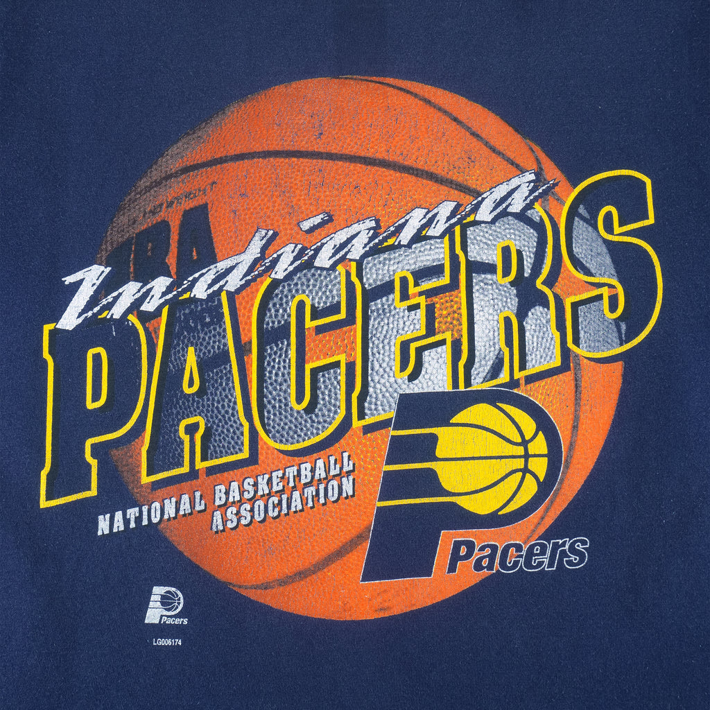NBA (Logo 7) - Indiana Pacers Basketball T-Shirt 1990s Large vintage retro basketball