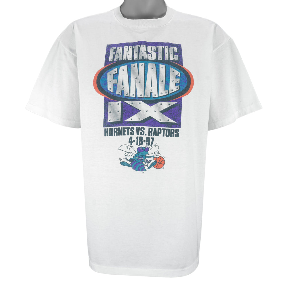 NBA - Charlotte Hornets VS Raptors Fantastic Finale T-Shirt 1990s X-Large