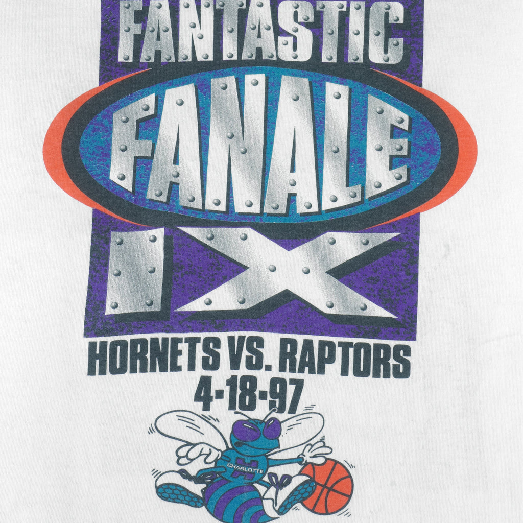 NBA - Charlotte Hornets VS Raptors Fantastic Finale T-Shirt 1990s X-Large