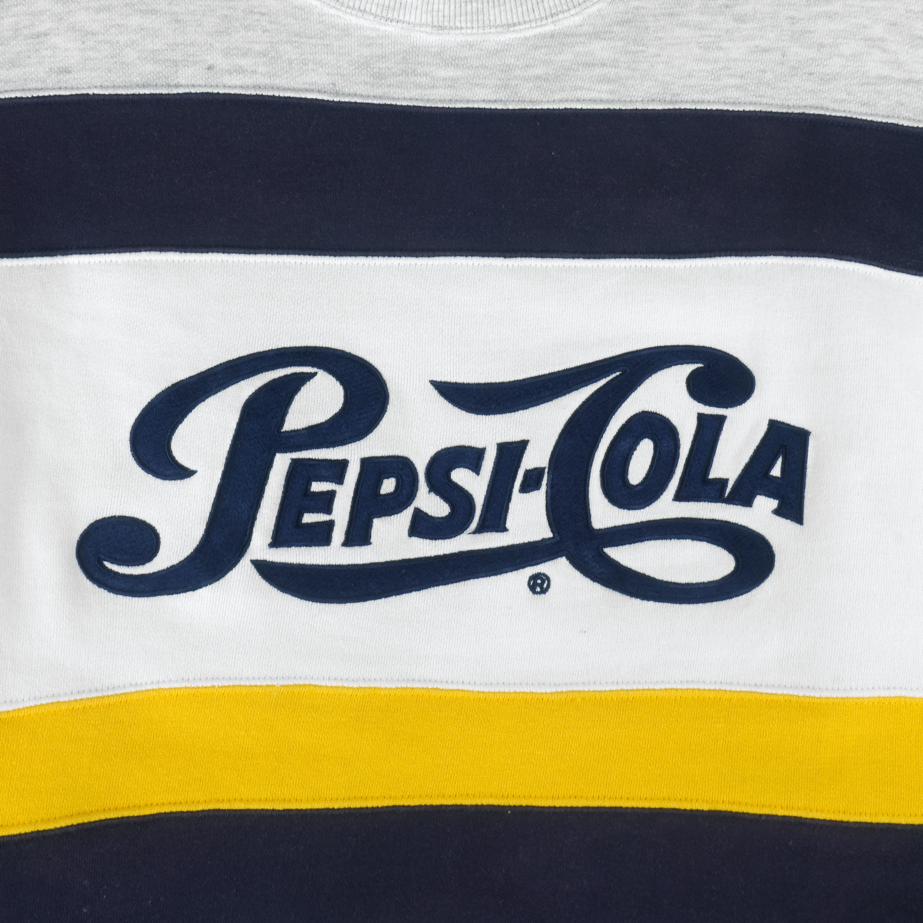 Vintage - Pepsi-Cola Crew Neck Sweatshirt 1990s X-Large vintage retro