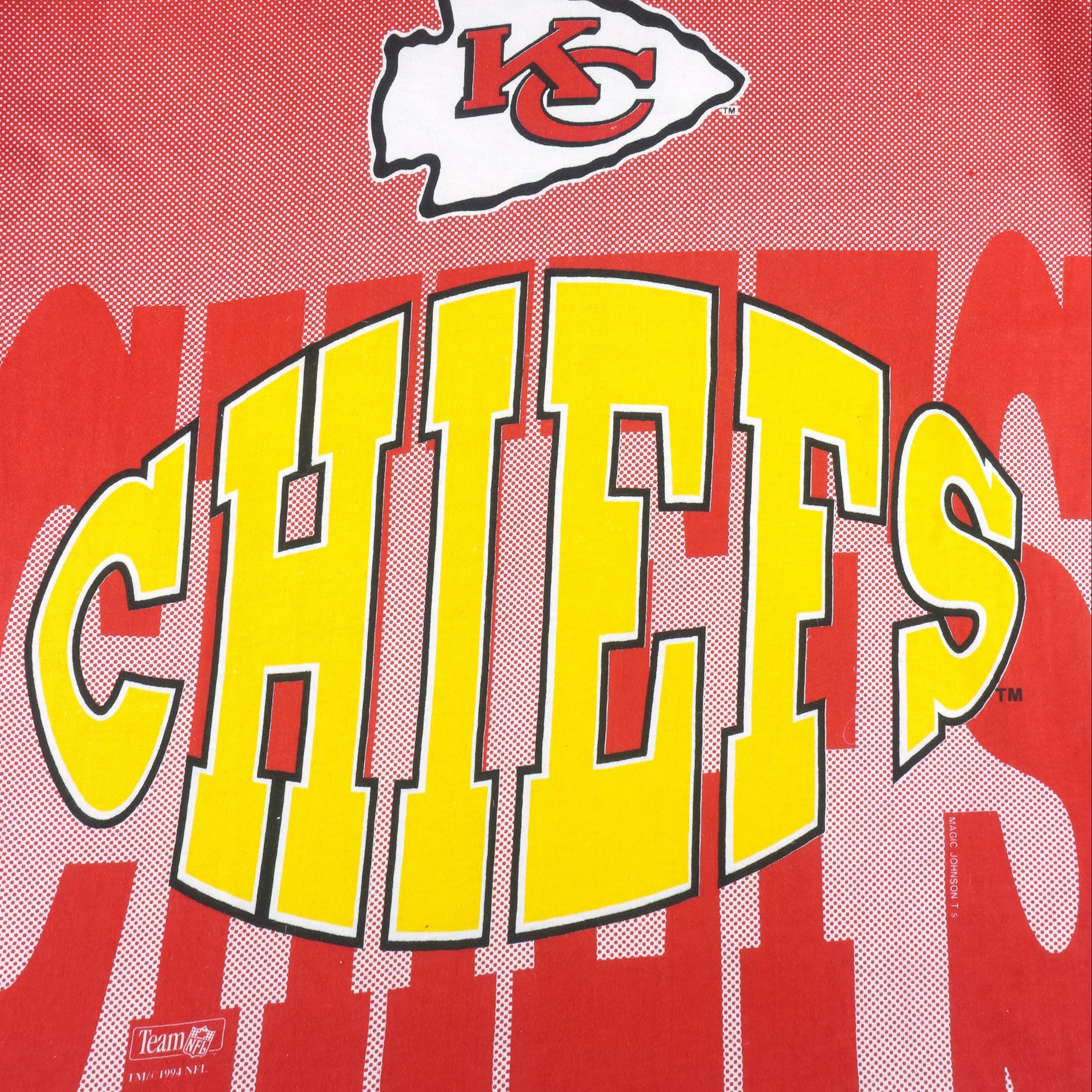 NFL (Magic Johnson T's) - Kansas City Chiefs All Over Print T-Shirt 1994 Large