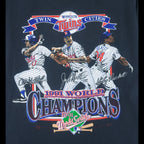MLB (Nutmeg) - Minnesota Twins Triple Threat Chuck Knoblauch Kevin Tapani Kirby Puckett T-Shirt 1991 Large