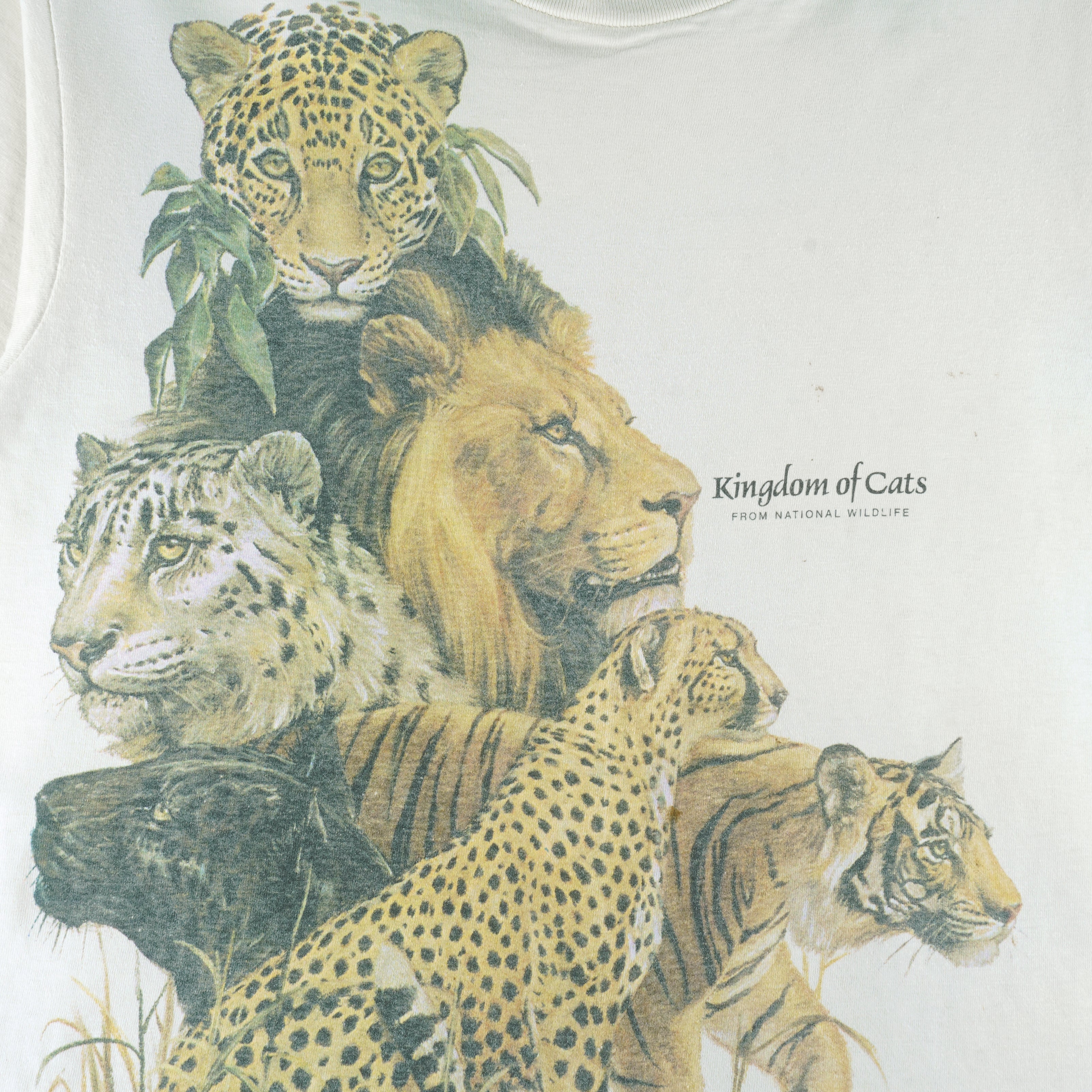 Vintage (Harlequin) - Kingdom Of Cats From National Wildlife T-Shirt 1990s Large