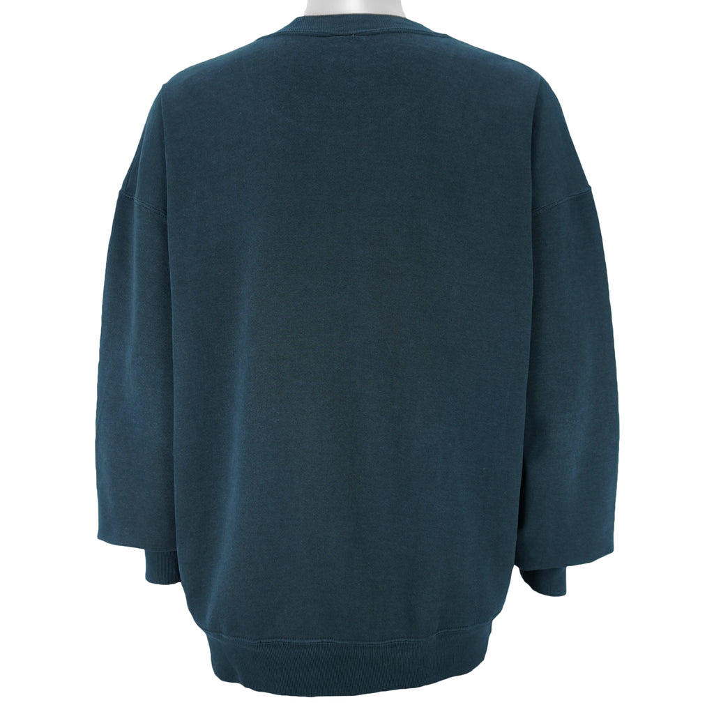 NBA (Russell Athletic) - New York Knicks Crew Neck Sweatshirt 1990s XX-Large vintage retro basketball