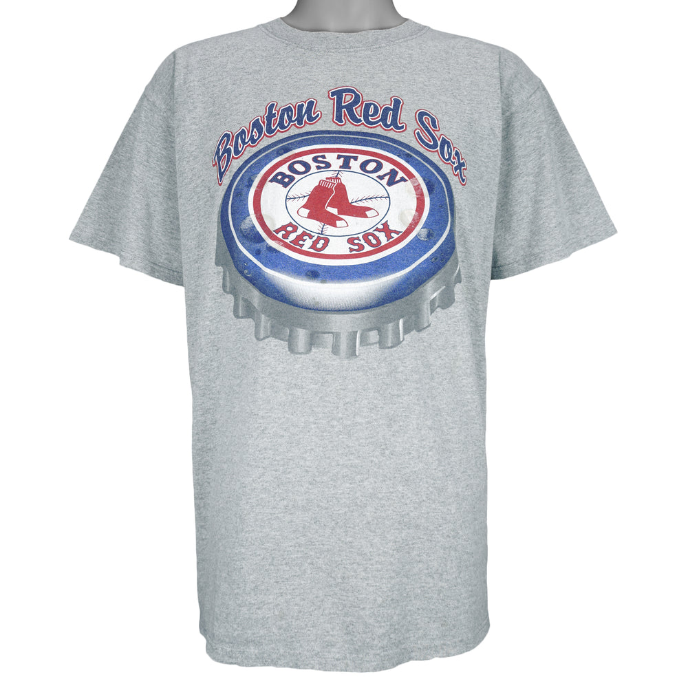 1990s vintage MLB Boston Red Sox spell-out T-Shirt by Majestic. Grey in color with bottle cap logo design, Large in size and is in excellent condition.