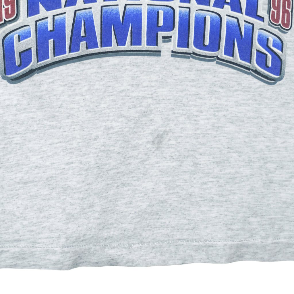 1996 vintage NCAA Kentucky Wildcats National Champions T-Shirt. Grey in color with Final Four logo, fits large in size and is in excellent condition.