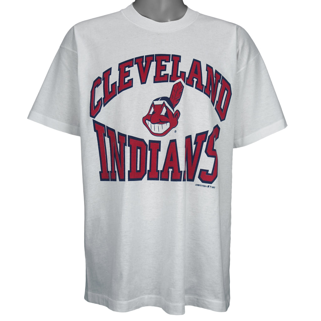 1993 Vintage MLB Cleveland Indians spell-out T-Shirt by Fruit of the Loom. White in color, X-Large in size and is in excellent condition.