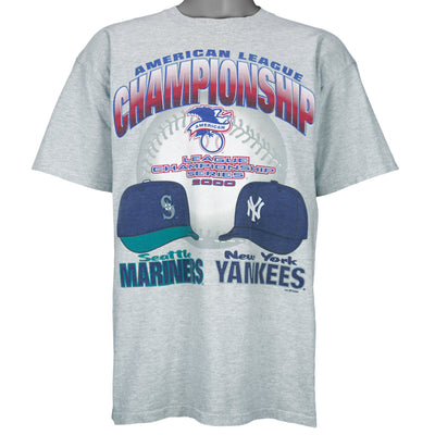 MLB (All Sport) - Seattle Mariners Vs New York Yankees Championship T-Shirt 2000 X-Large