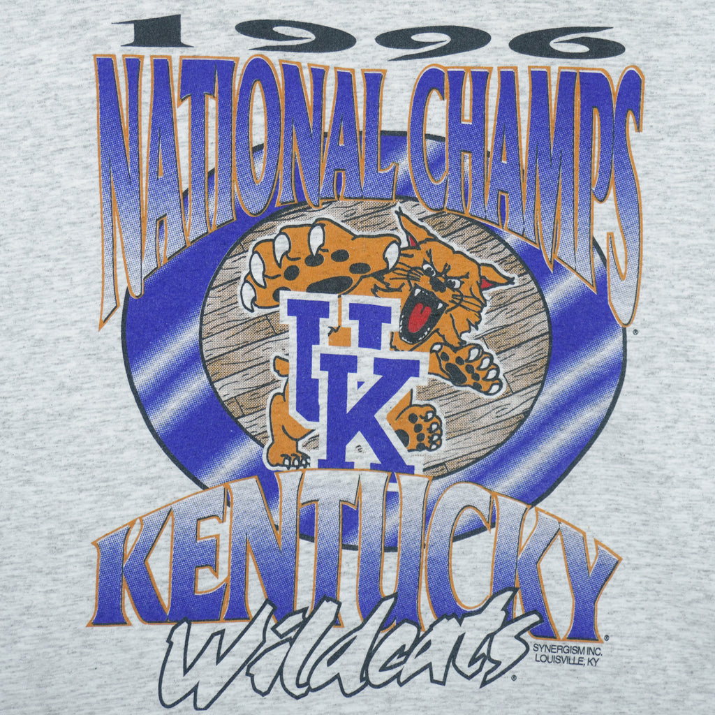 1996 vintage NCAA Kentucky Wildcats National Champions T-Shirt. Grey in color, Large in size and is in excellent condition.