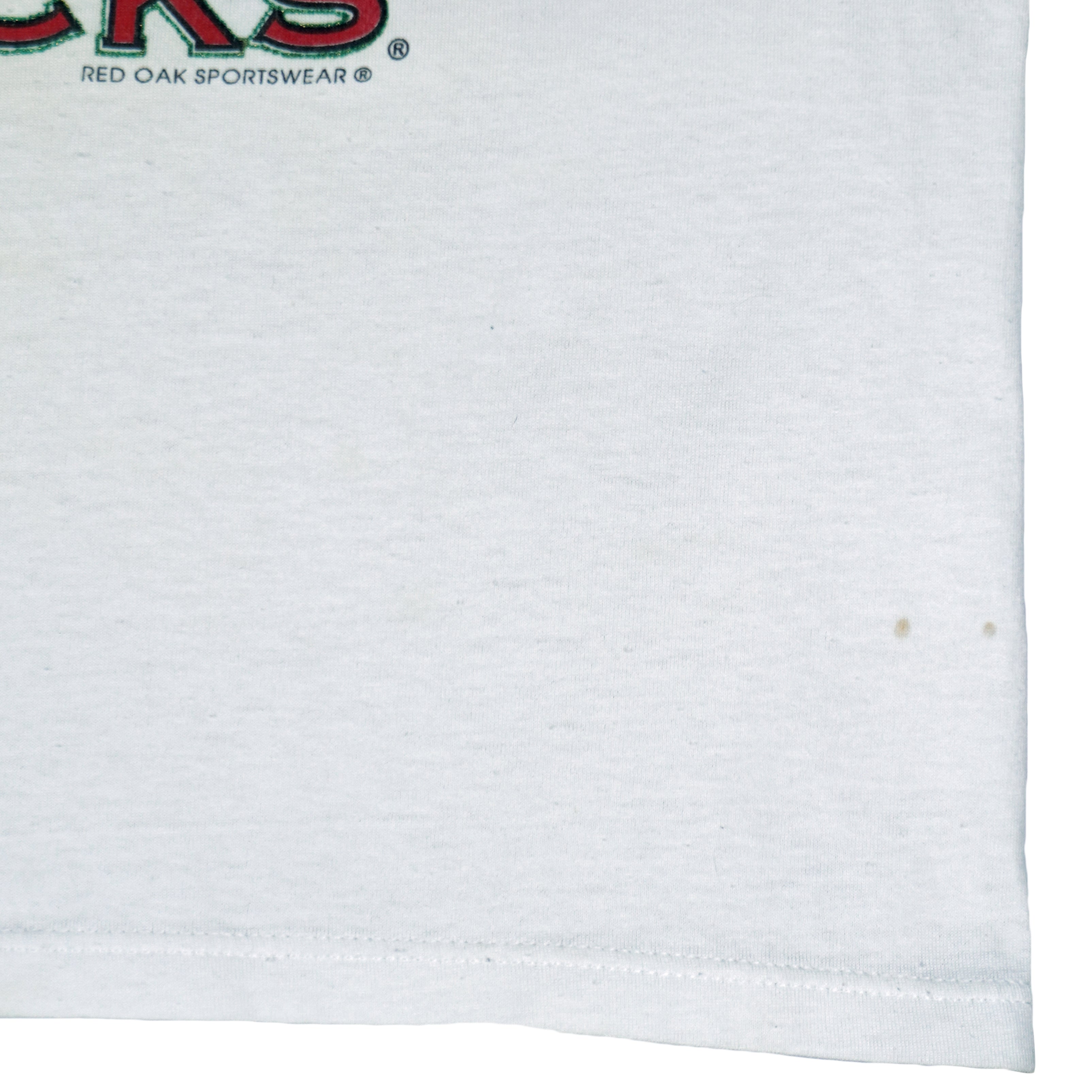 1994 vintage NCAA Arkansas Razorbacks National Champions T-Shirt by Jerzees. White in color with stats spell-out printed by Red Oak Sportswear, X-Large in size and is in excellent condition.
