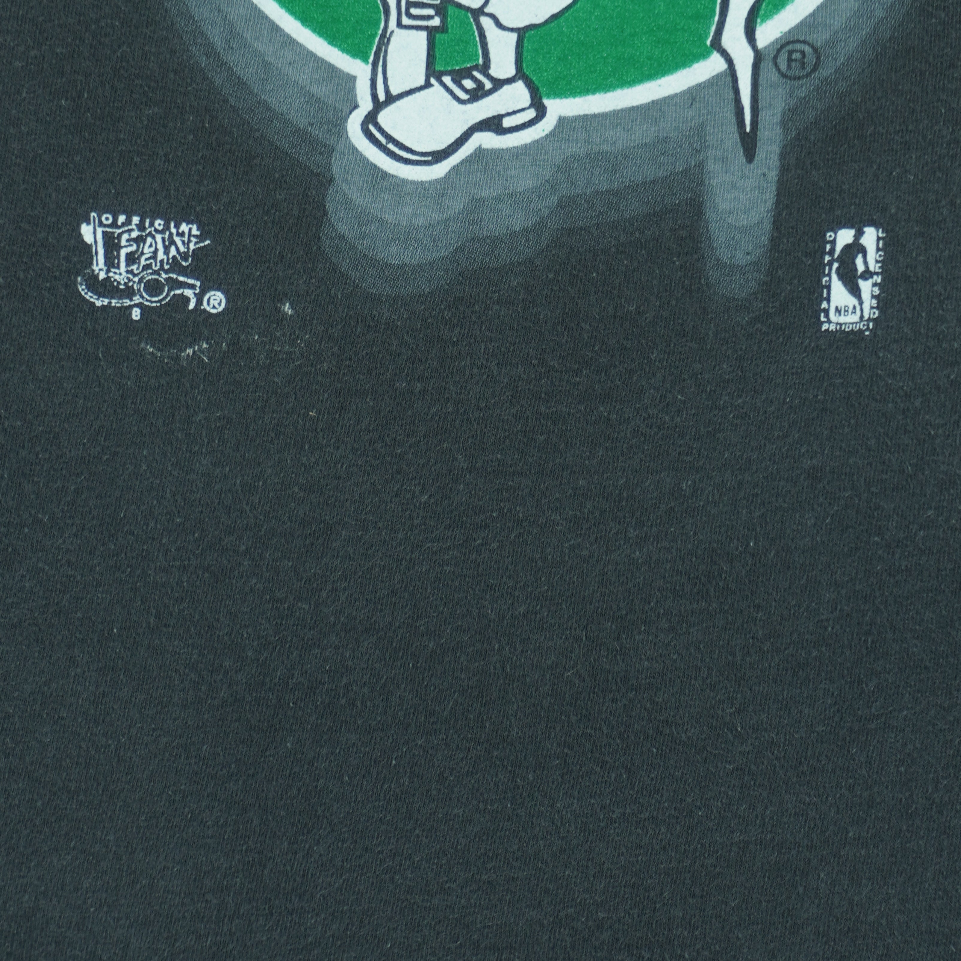 NBA (Official Fan) - Boston Celtics Roll Ups Sleeves T-Shirt 1990s X-Large